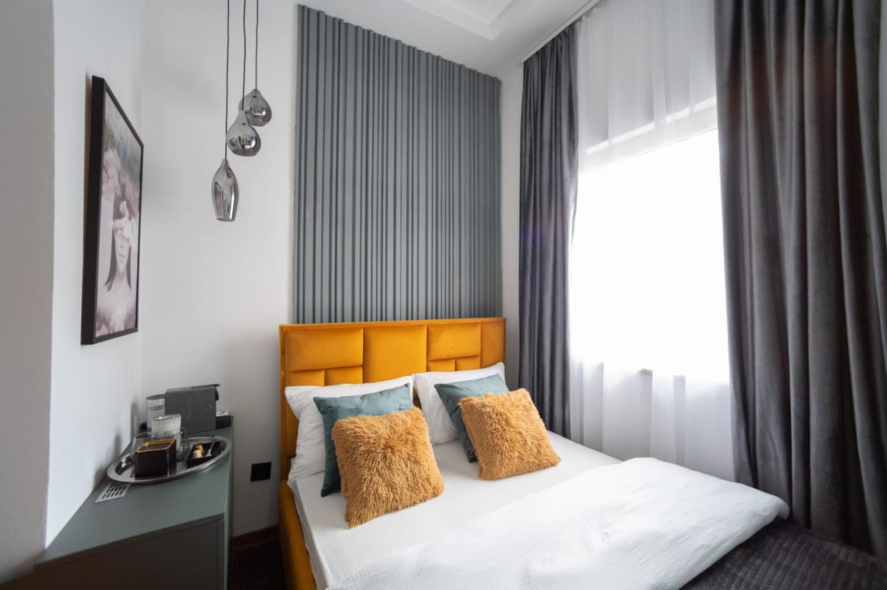 Natali Luxury Suites- Mini Rooms Белград Экстерьер фото