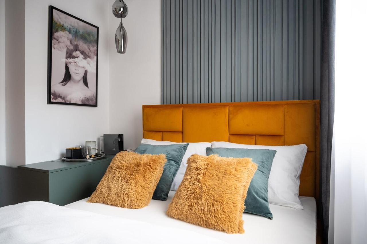 Natali Luxury Suites- Mini Rooms Белград Экстерьер фото