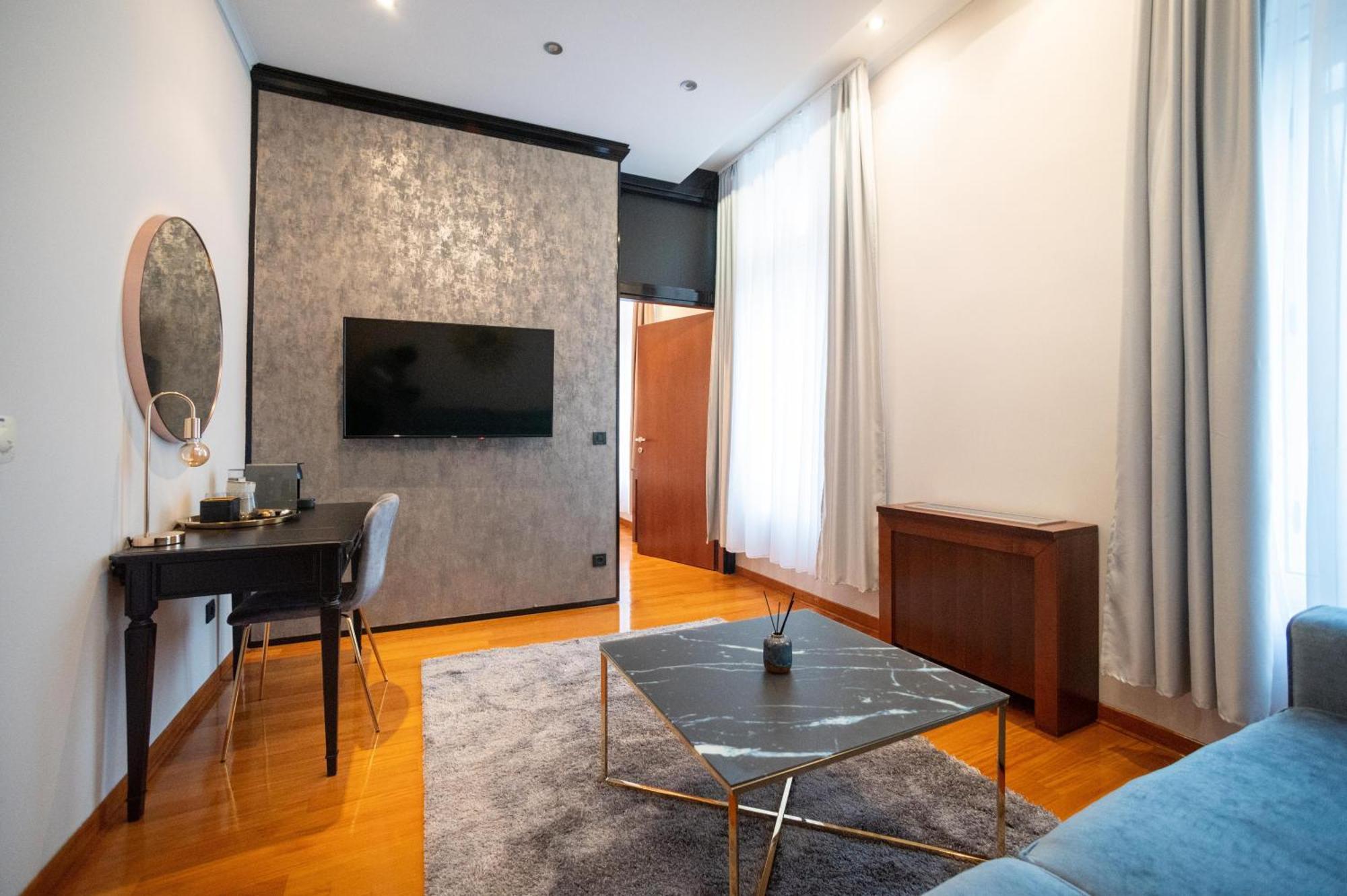 Natali Luxury Suites- Mini Rooms Белград Экстерьер фото